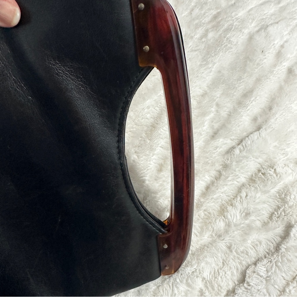Black leather midcentury 70’s handbag Bakelite top handle Vintage Purse Whimsy - Picture 4 of 16